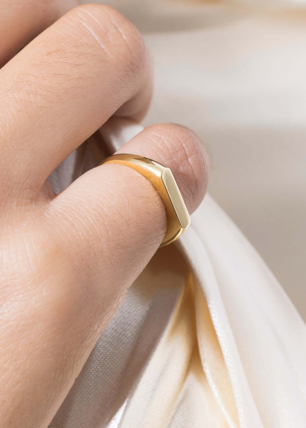 breiter Ring 18k Ringe