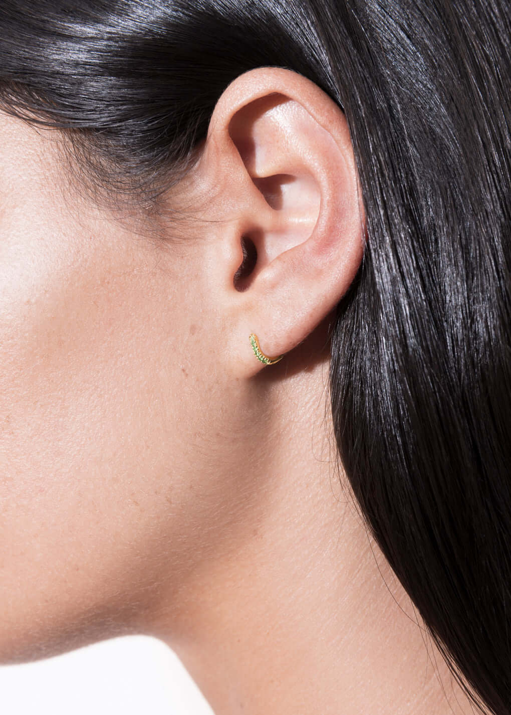 cate 5 mm Creolen 18k Smaragd Ohrringe