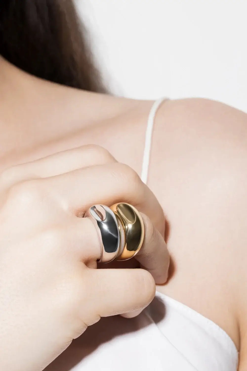 Sanja Silhouette Ring Rings