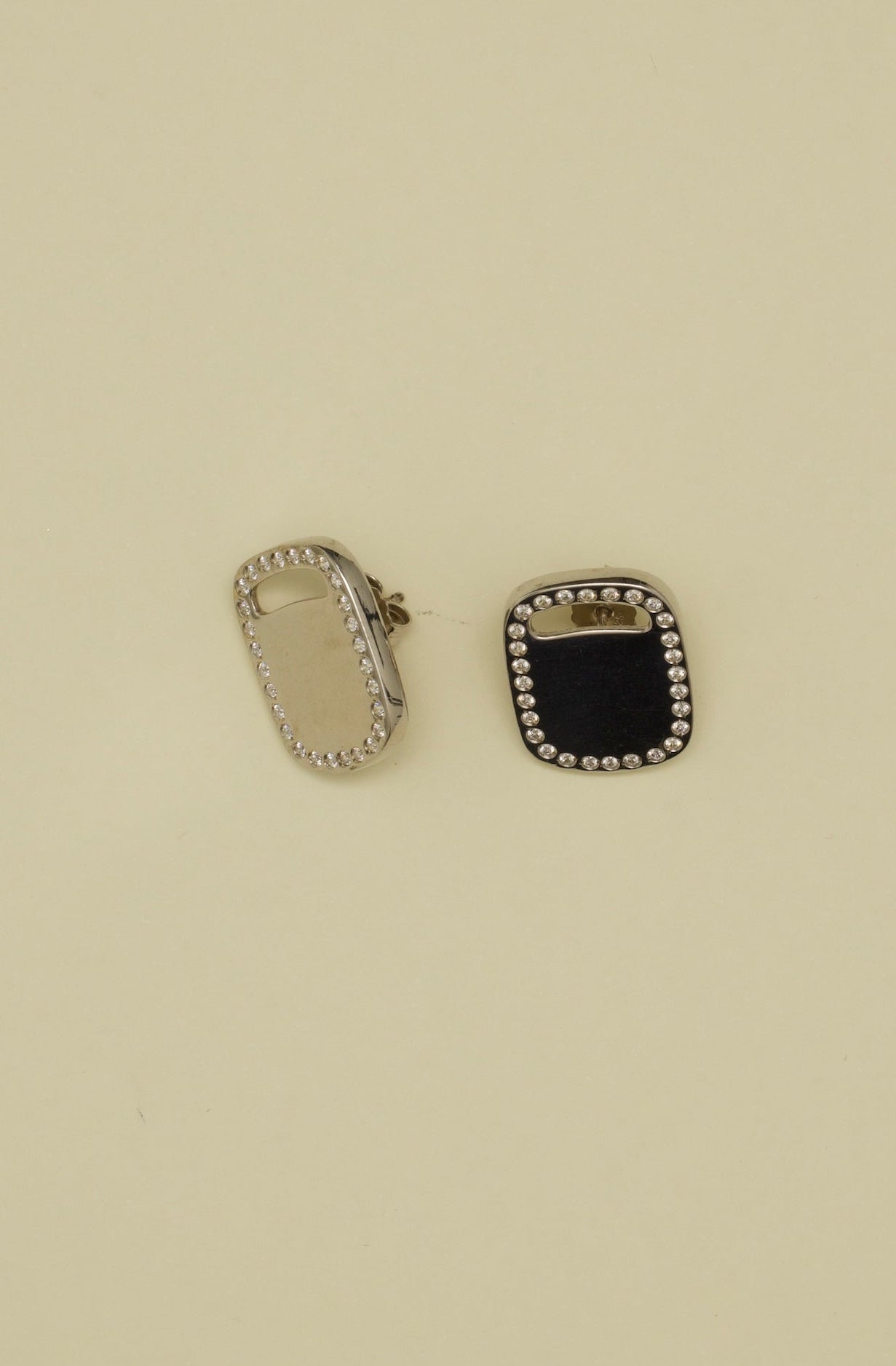 CINCO Vintage — Silver No. 026