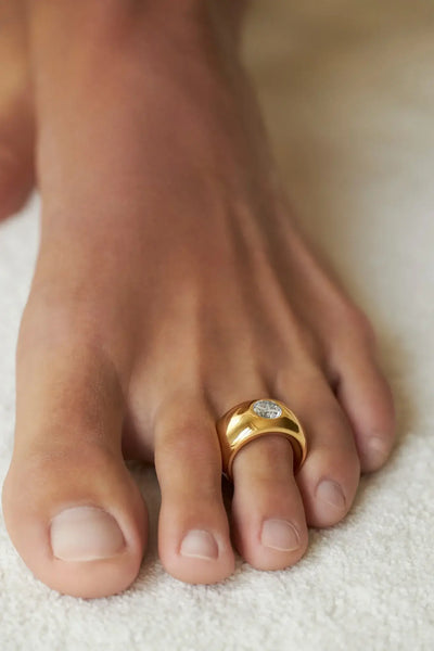 Violet Halo Toe Ring Rings